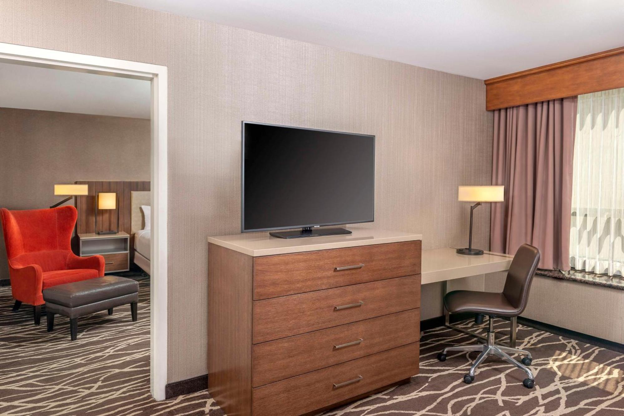 Doubletree By Hilton San Bernardino Otel Dış mekan fotoğraf